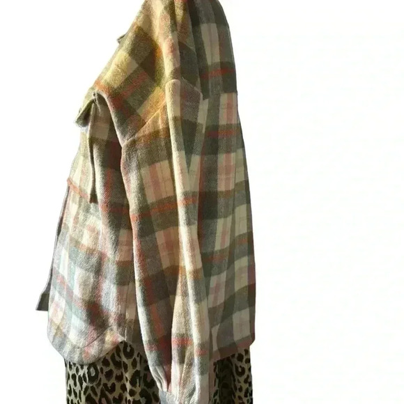 Altar’d State Plaid Shacket Size Small - Picture 6 of 13